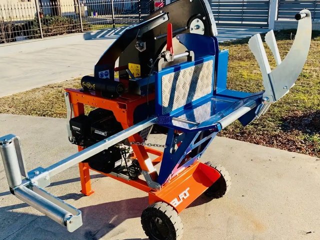 2022 Balfor SC 700 SB Scie