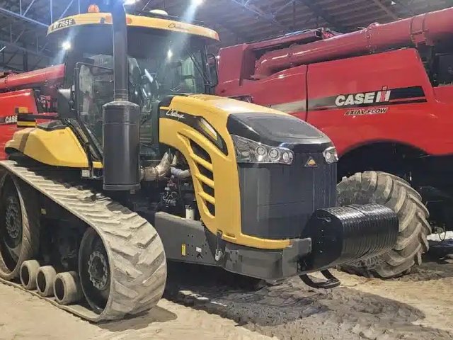 2015 Challenger MT765E Tracteur