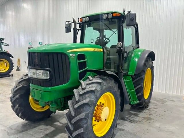 2008 John Deere 7130 PREMIUM Tracteur