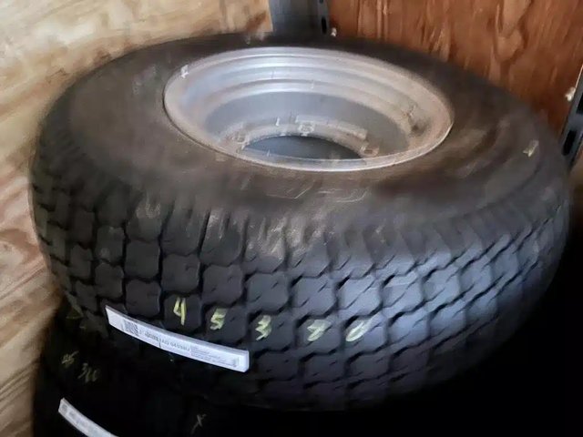 2018 Galaxy 12LLX/16R3 Pneus