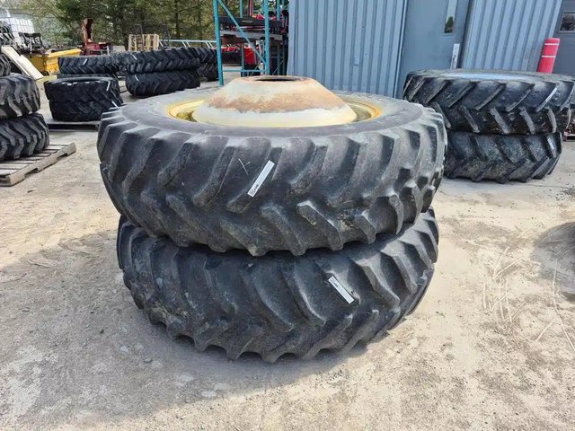 2021 Goodyear 18.4R42 Pneus