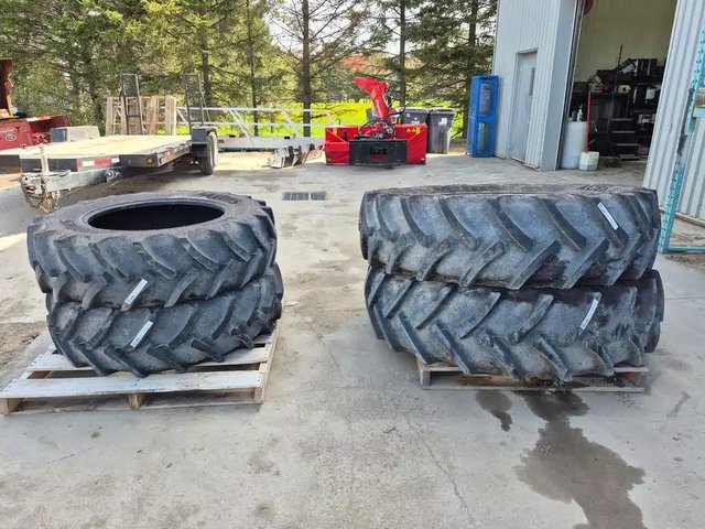2018 Mitas 340/85R28 420/85R38 Pneus