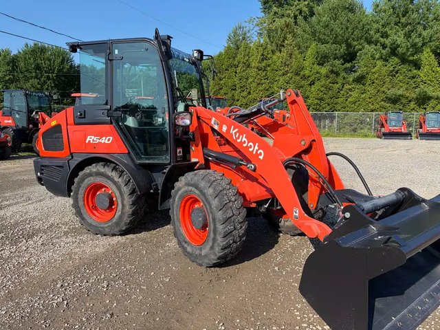 2024 Kubota R540 Chargeur sur roues