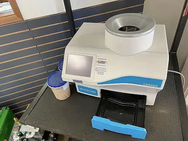 Perten 5200 Vis à grain