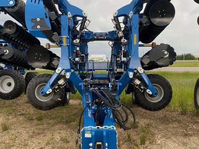 Kinze MACH TILL 201 Disque Rotatif à Grande Vitesse