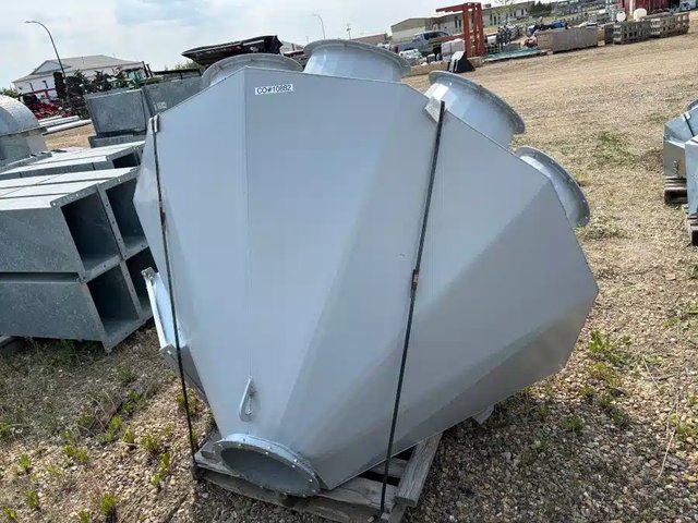 2022 Norstar Industries 14" 8 Spout Nettoyeur à grain