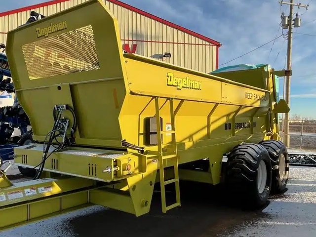 Degelman M20 Épandeur à chaux