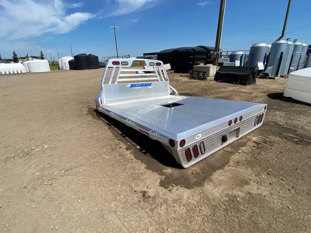 Hillsboro ALT8-8.5-A-60-EXT-90Deg F/G Trailer
