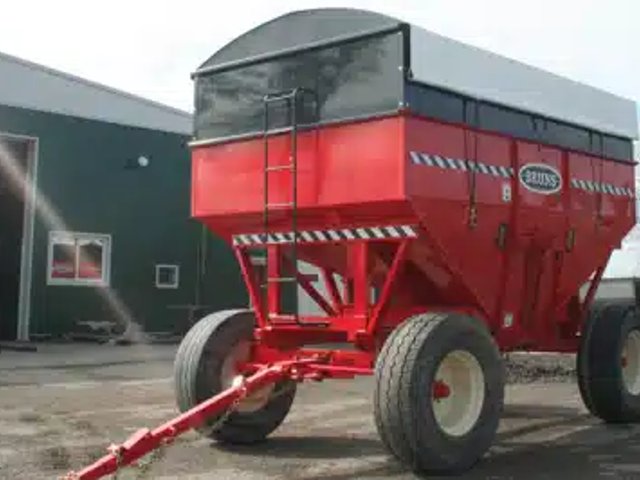 Bruns Manufacturing 400 Bushel Gravity Wagon