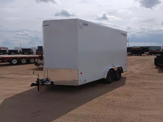 2027 Royal Cargo LCH Remorque fermée