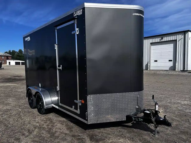 2027 Royal Cargo LCH Remorque fermée