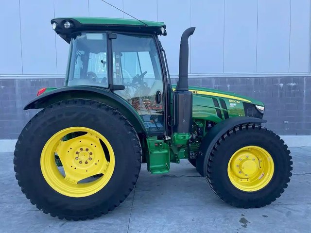 John Deere 5100M Tracteur