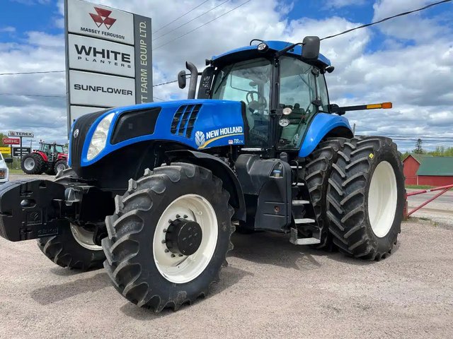 2011 New Holland T8.275 Tracteur