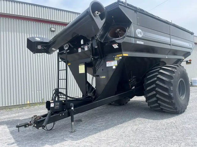 2022 J&M 1000 Chariot à Grain