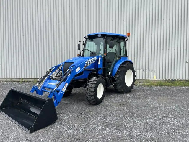 2023 New Holland BOOMER 55 Tracteur