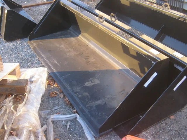 Industrias America 84" Godet (bucket)