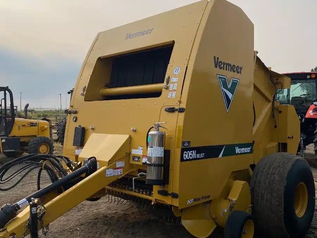 2023 Vermeer 605N Select Presse à Balle Ronde