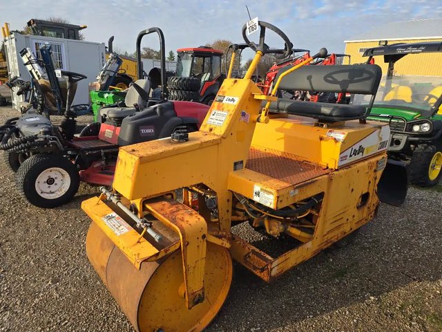 LeeBoy 300B compacteur