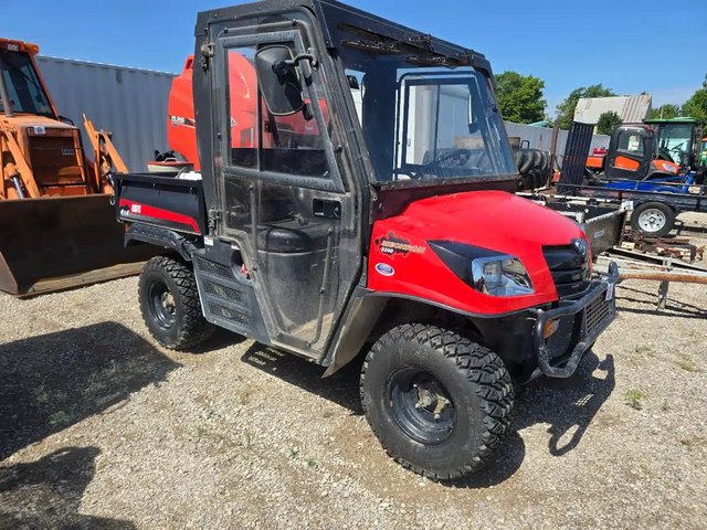 Kioti MECHRON 2200 Véhicule utilitaire