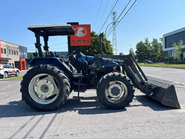 2000 New Holland TS100 Tracteur