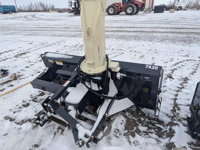 2024 Farm King Allied 7420 Souffleur à neige