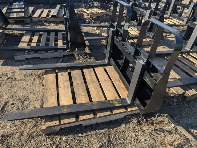 2025 HLA Attachments HD42BO500 Godet (bucket)