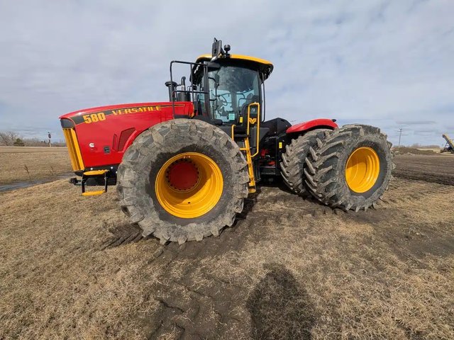 2025 Versatile 580 Tracteur