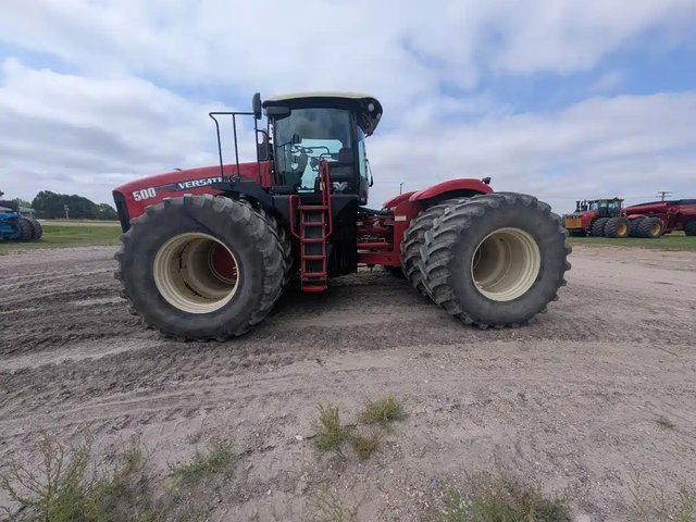 2015 Versatile 500 Tracteur