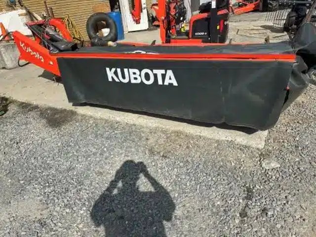 2025 Kubota DM2028 Faucheuse à disques