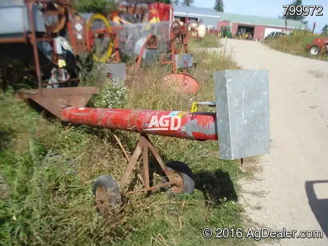 Westfield 8" x 12' Transfer Auger
