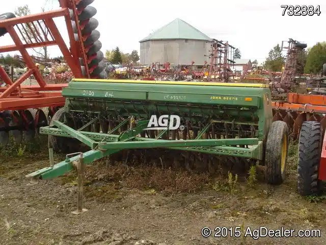 John Deere 8250 Semoir