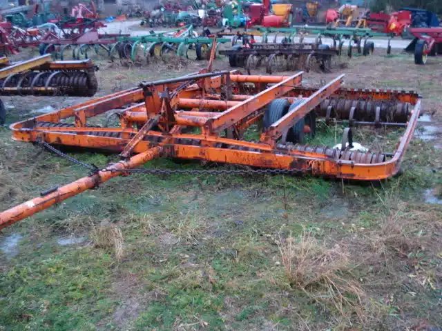 Bearcat 15' Rouleau-cultivateur Culti-Mulcher