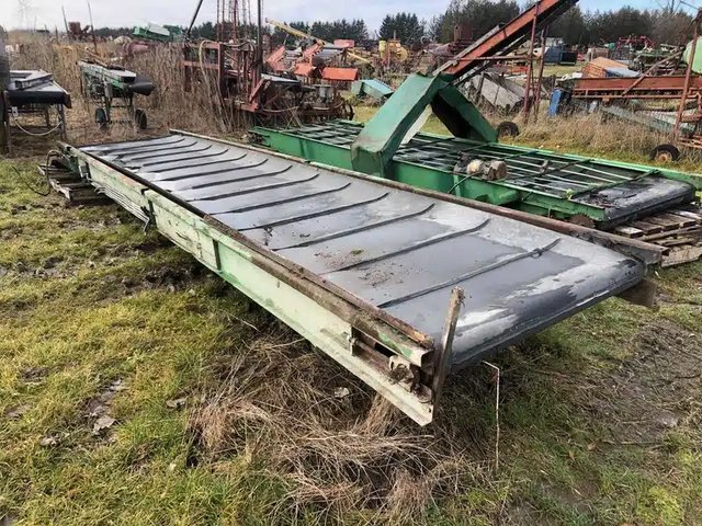 46" x 17' Electric Convoyeur