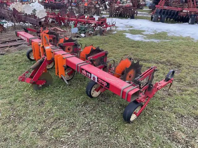 Kongskilde 4 ROW cultivateur - en rang