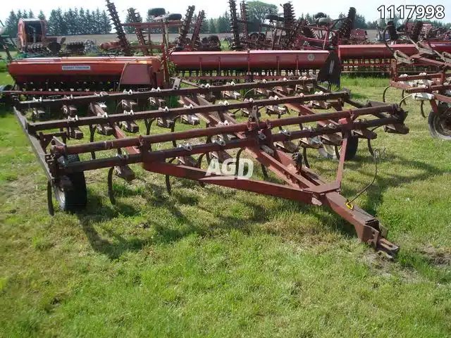 13' Cultivateur