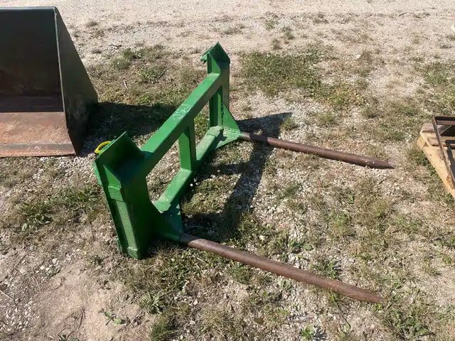 John Deere 2 Prong Pic à Balle
