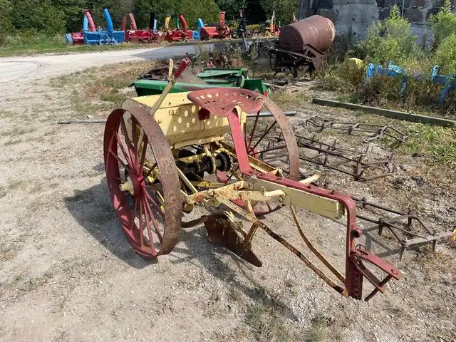 1 Row Planteur