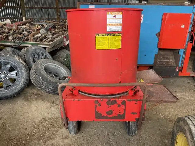 AgriMetal Gas Powered Processeur de Balle