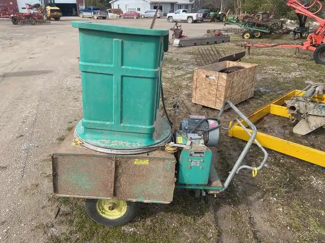 WIC Electric Square Broyeur à balle