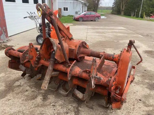Howard 5FT Motoculteur