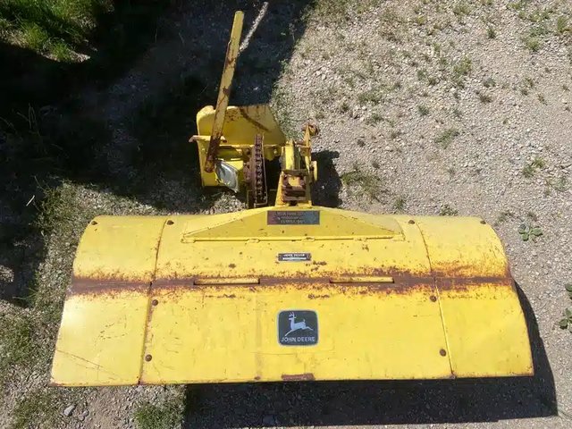 John Deere 33 Motoculteur
