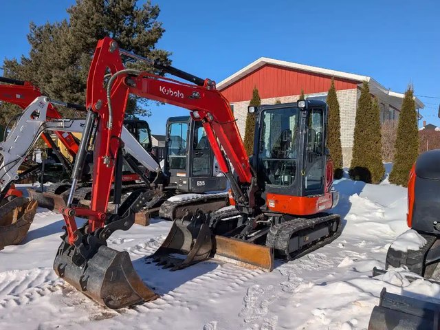 2023 Kubota KX040-4 Excavatrice
