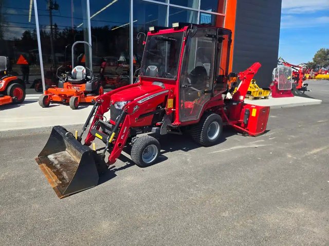 2022 Massey Ferguson GC1723 Tracteur