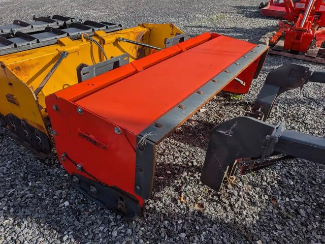 2018 Cotech GN24-72-DF-CA-A Gratte à neige