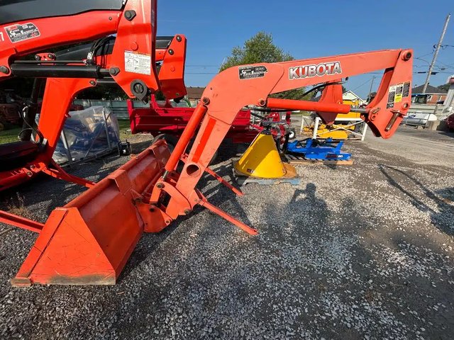 Kubota LA2255E chargeur frontal