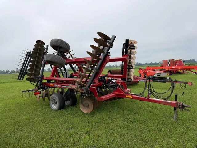 2010 Case IH RMX340 Disque