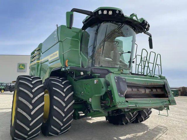 2022 John Deere X9 1000 Batteuse