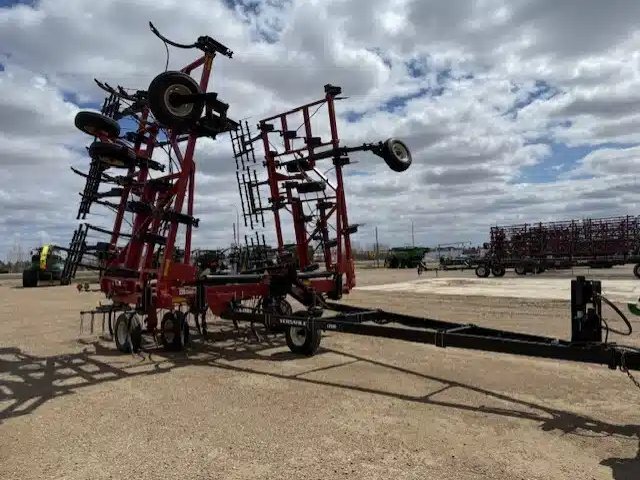 2017 Versatile C700 Cultivateur Sous-soleur