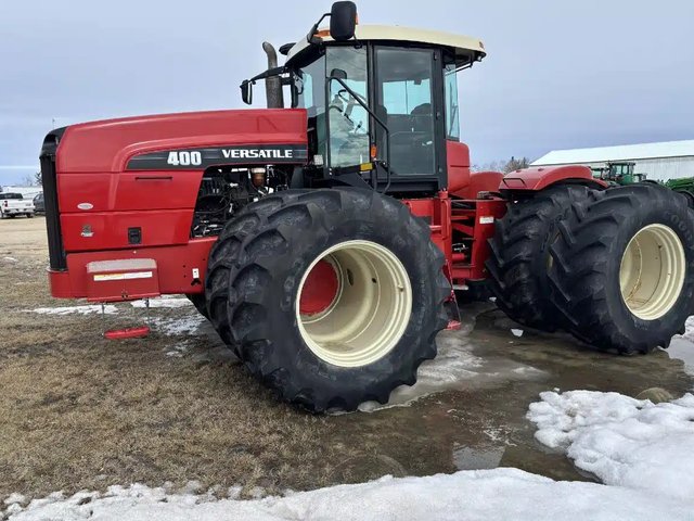 2009 Versatile 400 Tracteur