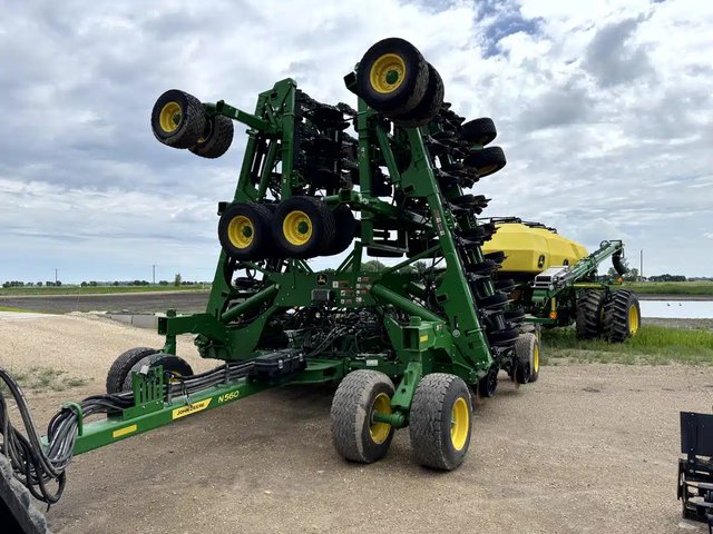 2024 John Deere N560 Semoir à air